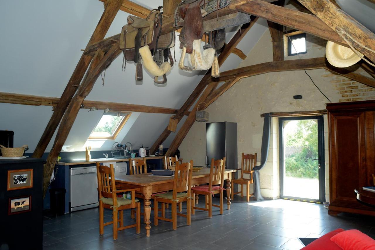 Gite Familial La Tabarderie Courcelles-de-Touraine Exterior photo